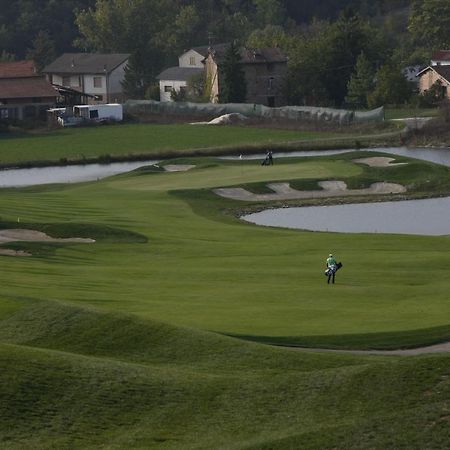 Hotel Golf Valcurone Momperone Exteriér fotografie