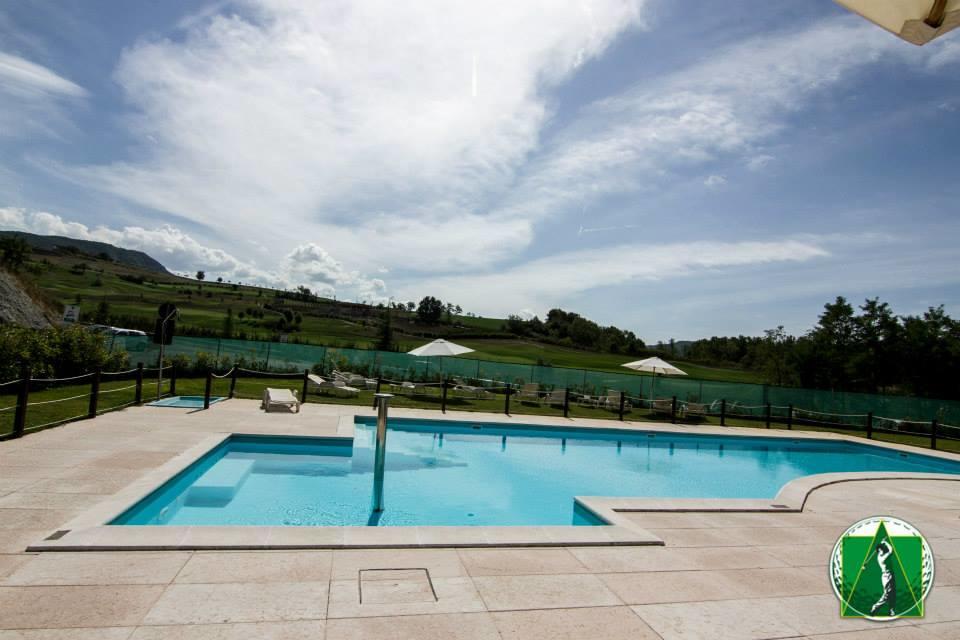 Hotel Golf Valcurone Momperone Exteriér fotografie