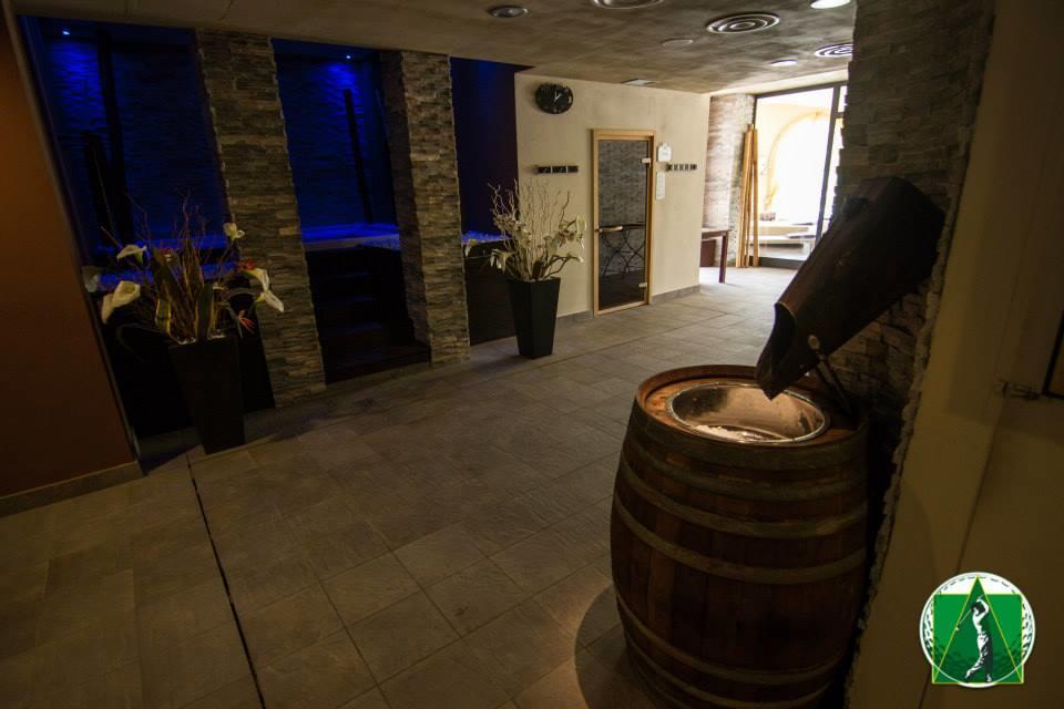 Hotel Golf Valcurone Momperone Exteriér fotografie