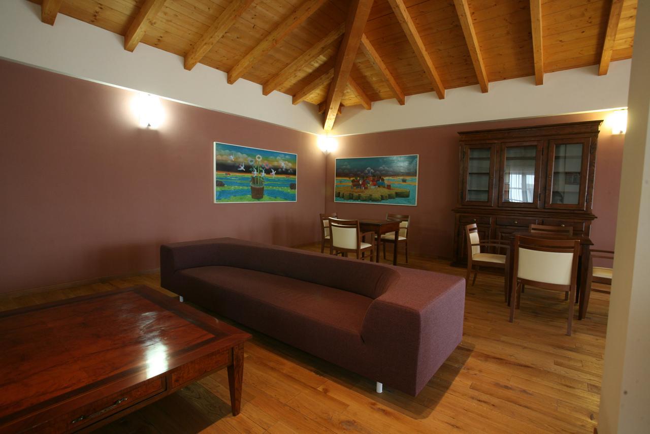 Hotel Golf Valcurone Momperone Exteriér fotografie